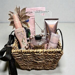 Mini Luxury Gift Basket